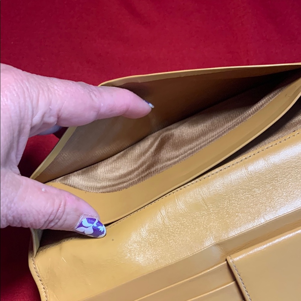 EUC Vintage Celine Brown and Tan Leather Wallet - Picture 4 of 12